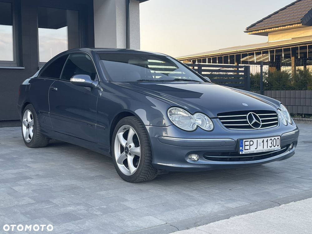 Mercedes-Benz CLK - 2