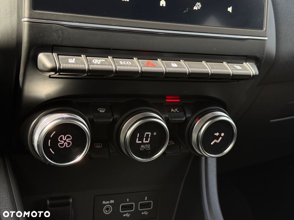 Renault Captur TCe 100 EXPERIENCE - 23