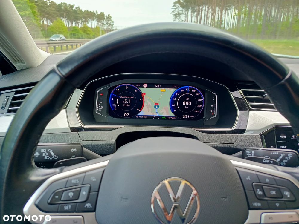 Volkswagen Passat 2.0 TDI EVO Business DSG - 17