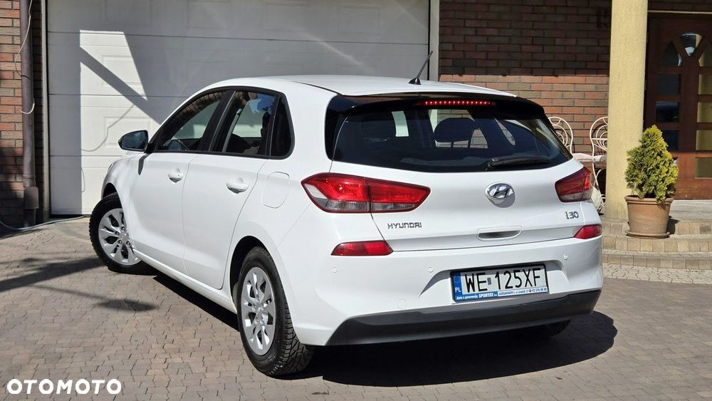 Hyundai i30 1.4 Classic + - 8
