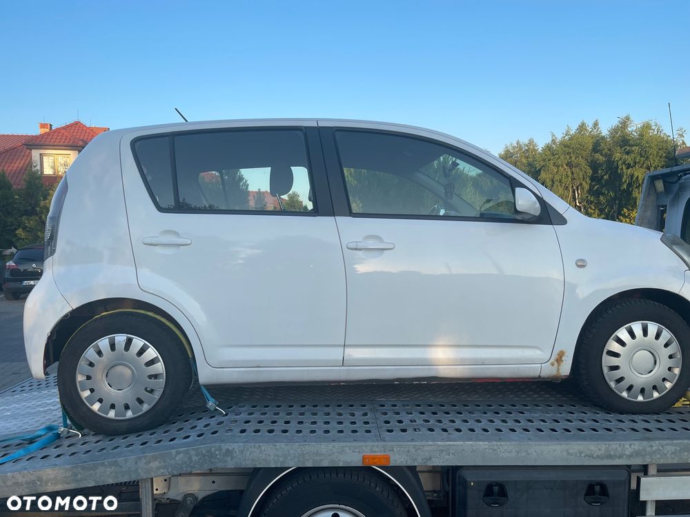 Subaru Justy - 6