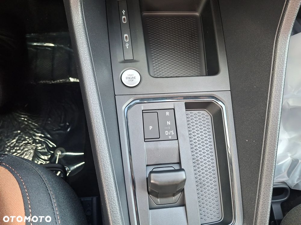 Volkswagen Caddy 2.0 TDI PanAmericana DSG - 26