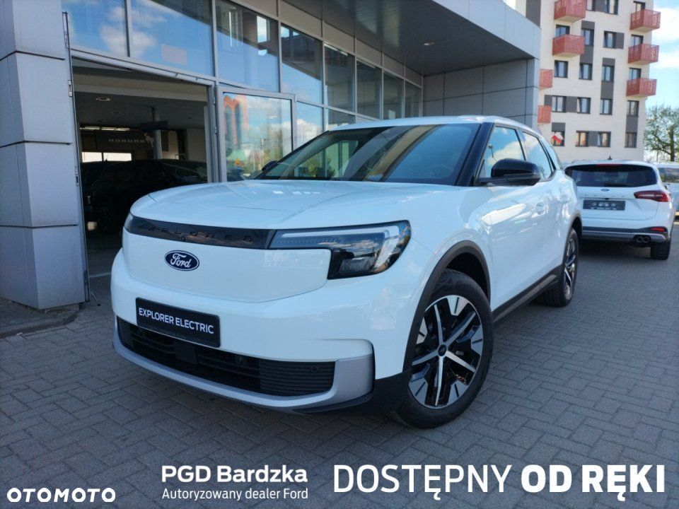 Ford Explorer - 1