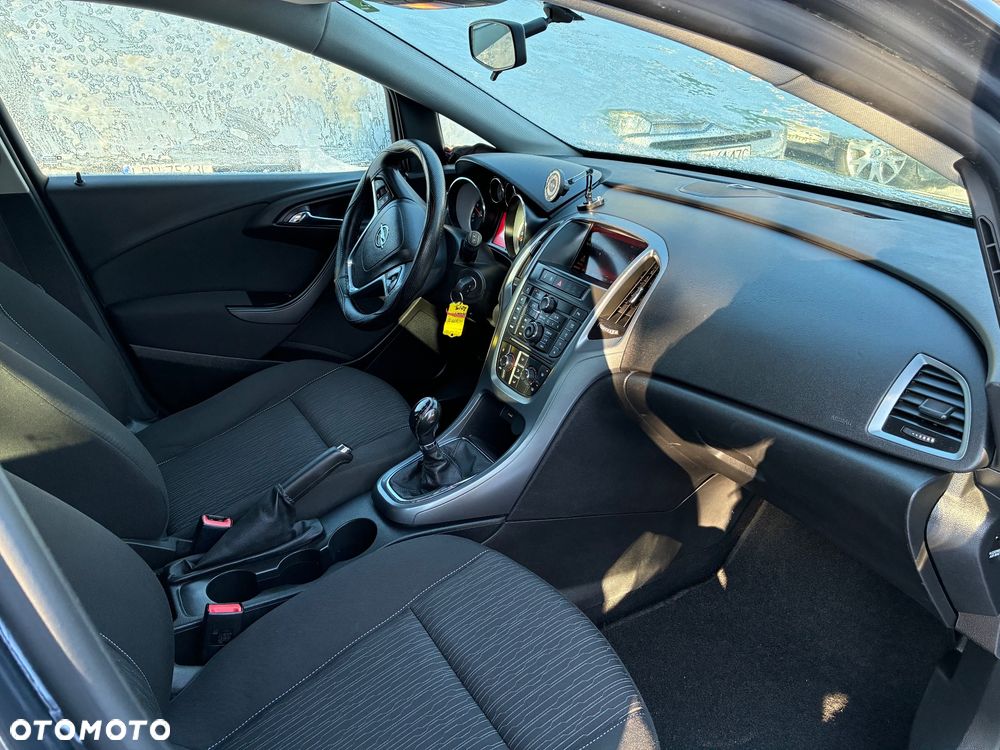 Opel Astra 1.4 Turbo Style - 10