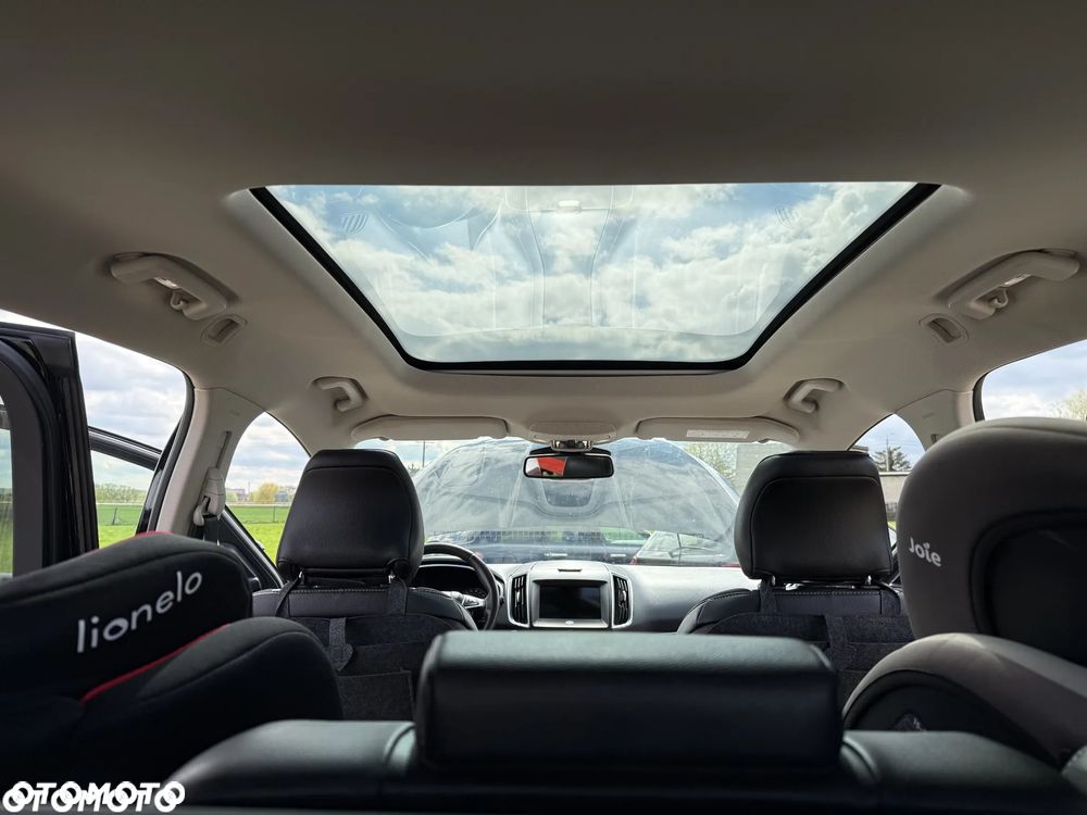 Ford S-Max 2.0 EcoBoost Titanium - 14