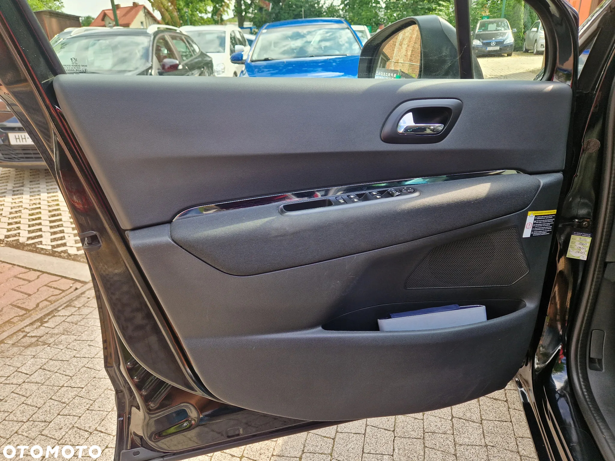 Peugeot 5008 2.0 HDi Allure - 22