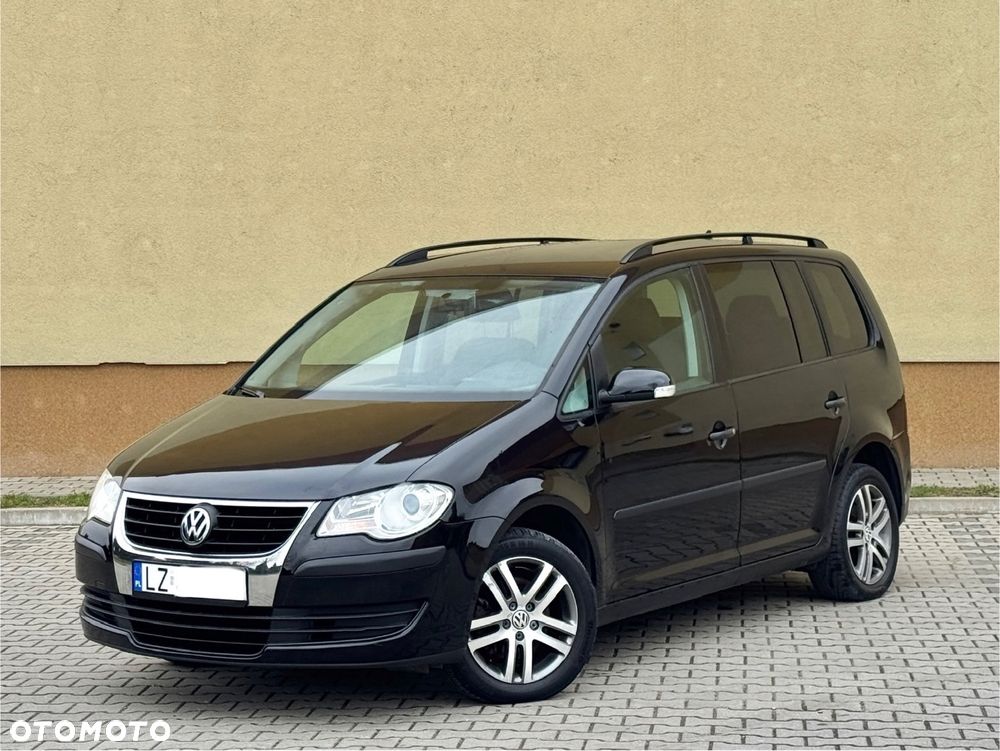 Volkswagen Touran 1.9 TDI Highline - 3