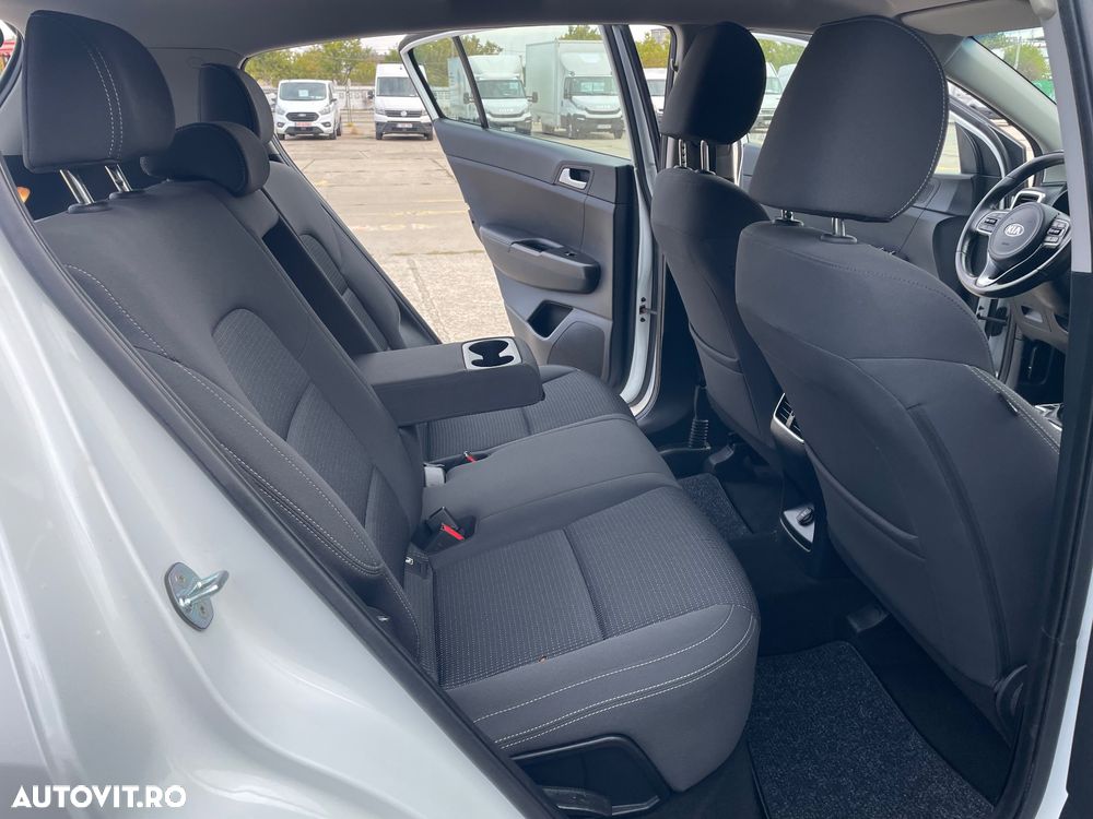 Kia Sportage 1.7 DSL 6MT 4x2 Plus - 25