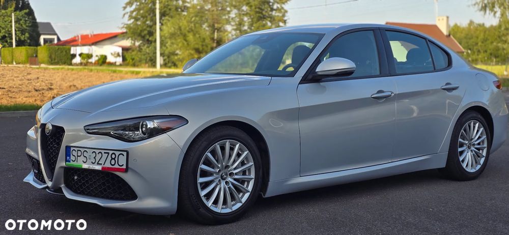 Alfa Romeo Giulia - 11