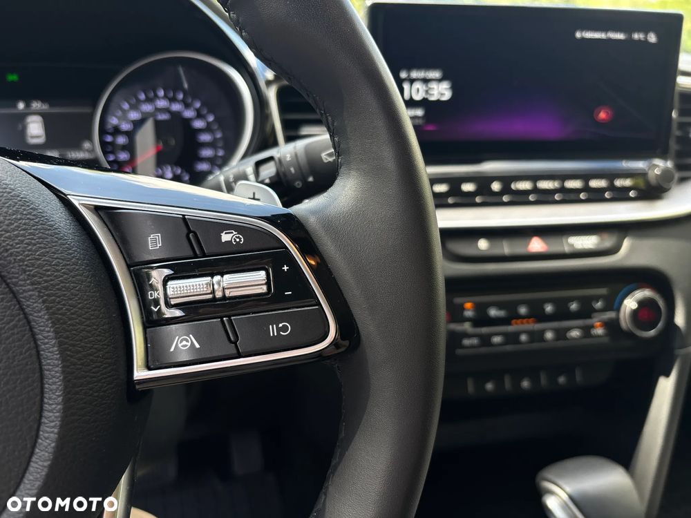 Kia Ceed 1.5 T-GDI Tribute DCT - 10