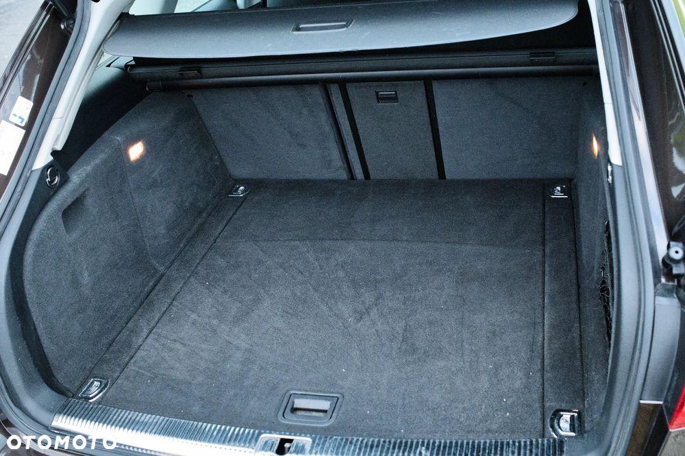 Audi A4 Avant 2.0 TDI DPF quattro Attraction - 9