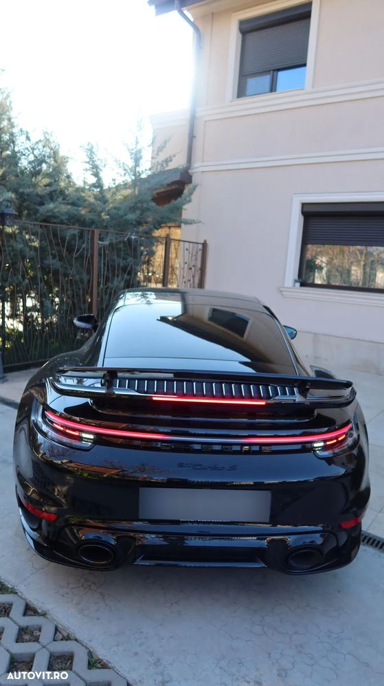 Porsche 911-TURBO-S - 17