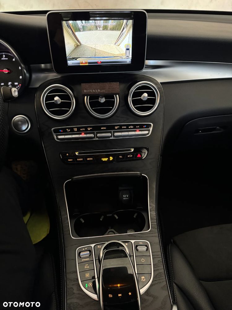 Mercedes-Benz GLC - 11