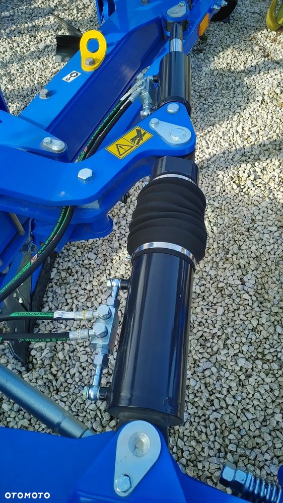 New Holland PMVS4 - 8