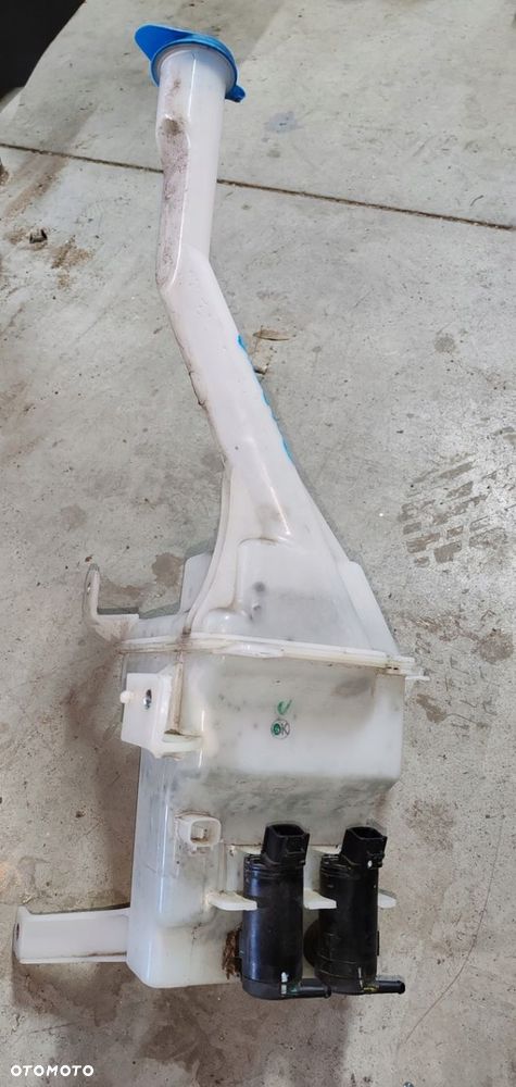 Zbiorniczek spryskiwaczy pompki SUZUKI BALENO II 15-