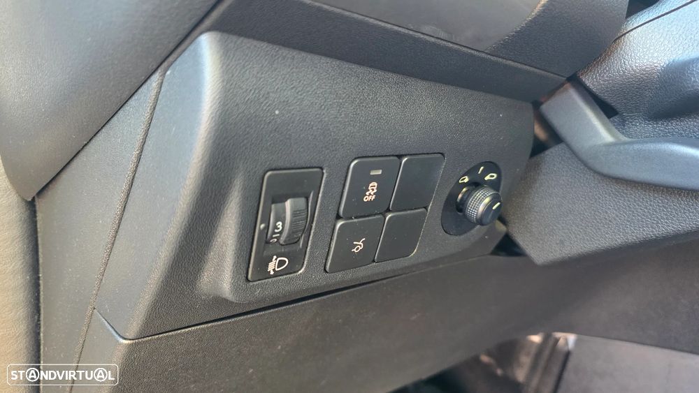 Citroën C-Elysée 1.6 HDi Exclusive - 26