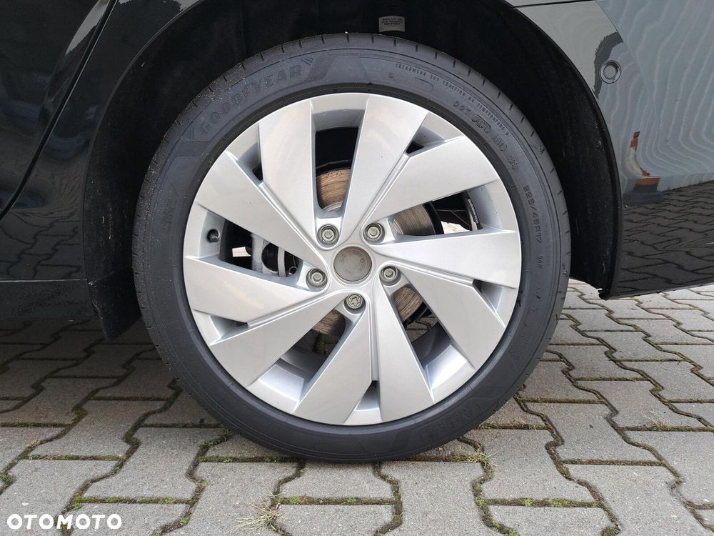 Volkswagen Golf - 18