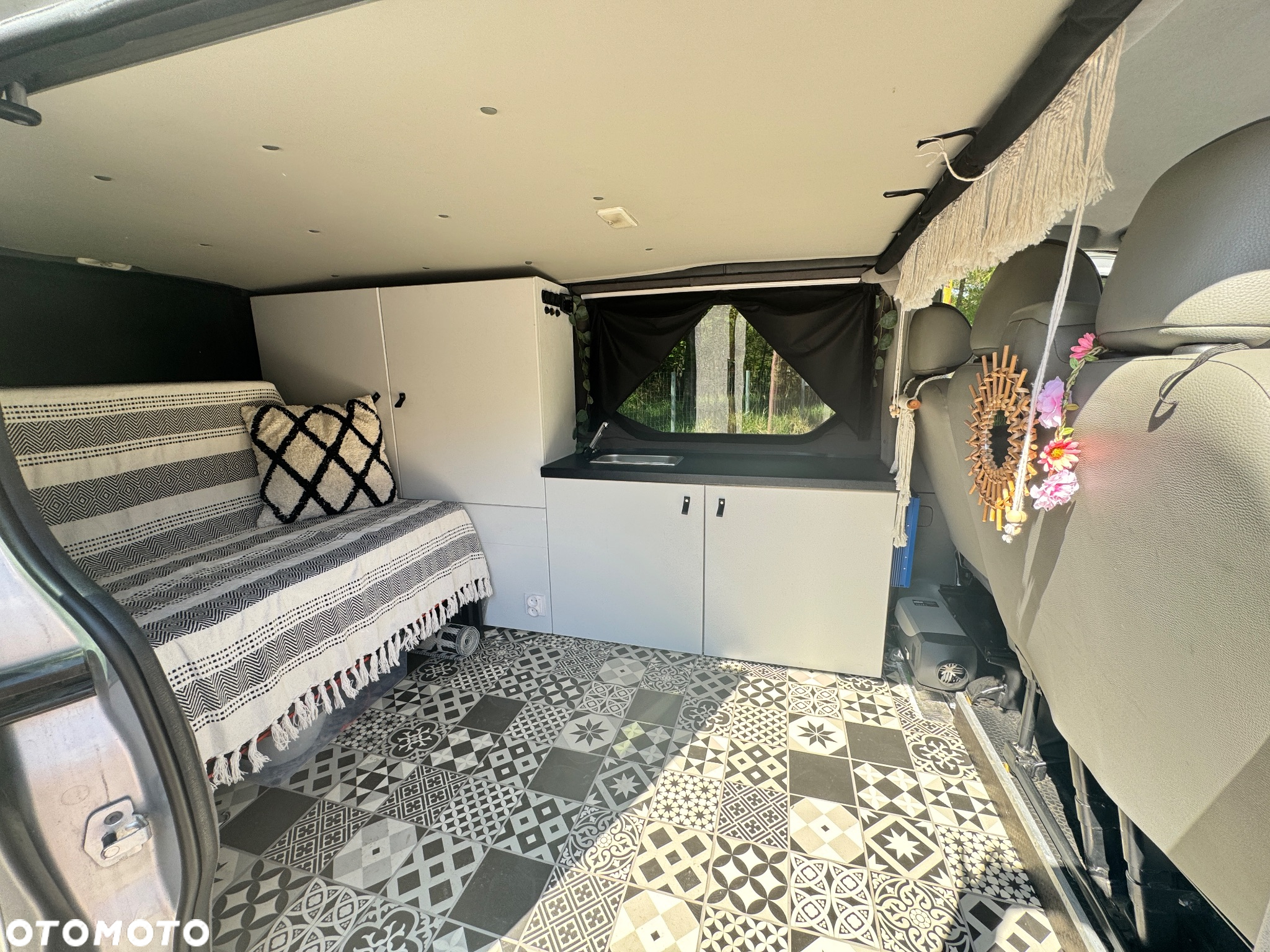 Opel Vivaro - 15
