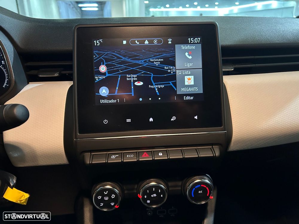 Renault Clio 1.0 TCe Limited Bi-Fuel - 22