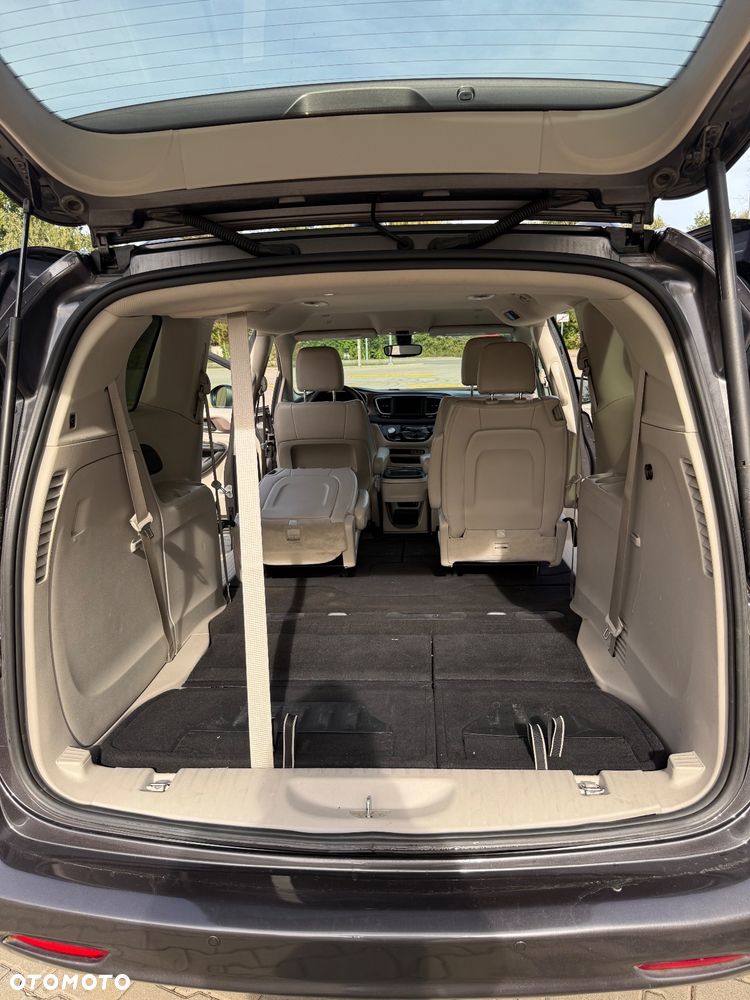 Chrysler Voyager - 20