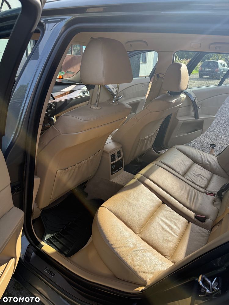 BMW Seria 5 530xd - 37