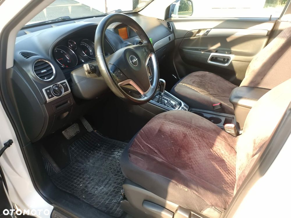 Opel Antara 2.2 CDTI Cosmo - 4