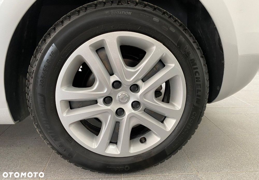 Opel Astra - 17