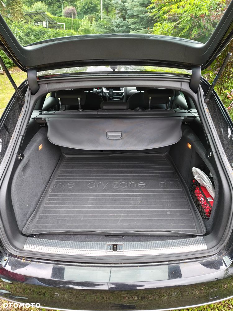 Audi A4 Avant 2.0 TDI DPF S line Sportpaket - 14