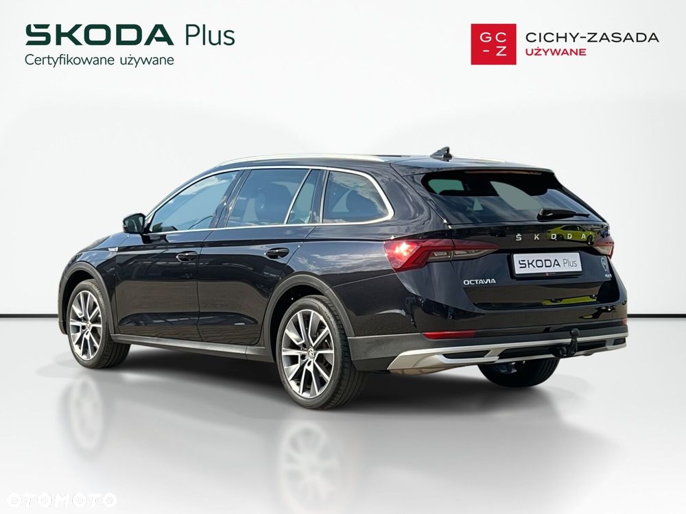 Skoda Octavia 2.0 TDI 4x4 Scout DSG - 3