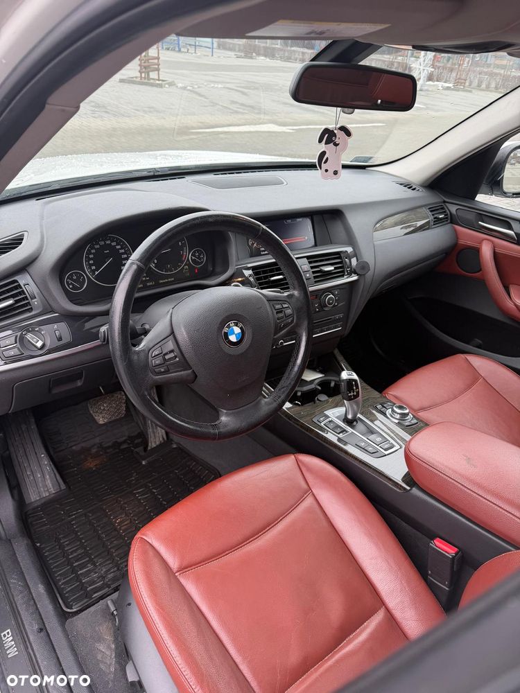 BMW X3 xDrive28i - 7
