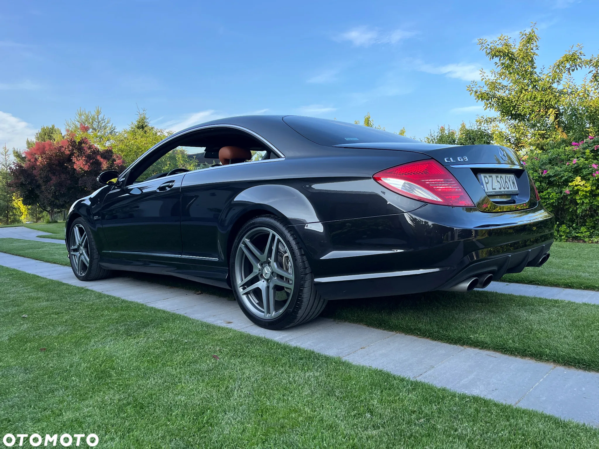 Mercedes-Benz CL 63 AMG - 11
