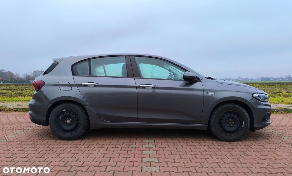 Fiat Tipo 1.4 16v Lounge EU6d - 11