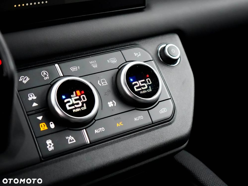 Land Rover Defender 5.0 P525 V8 - 24