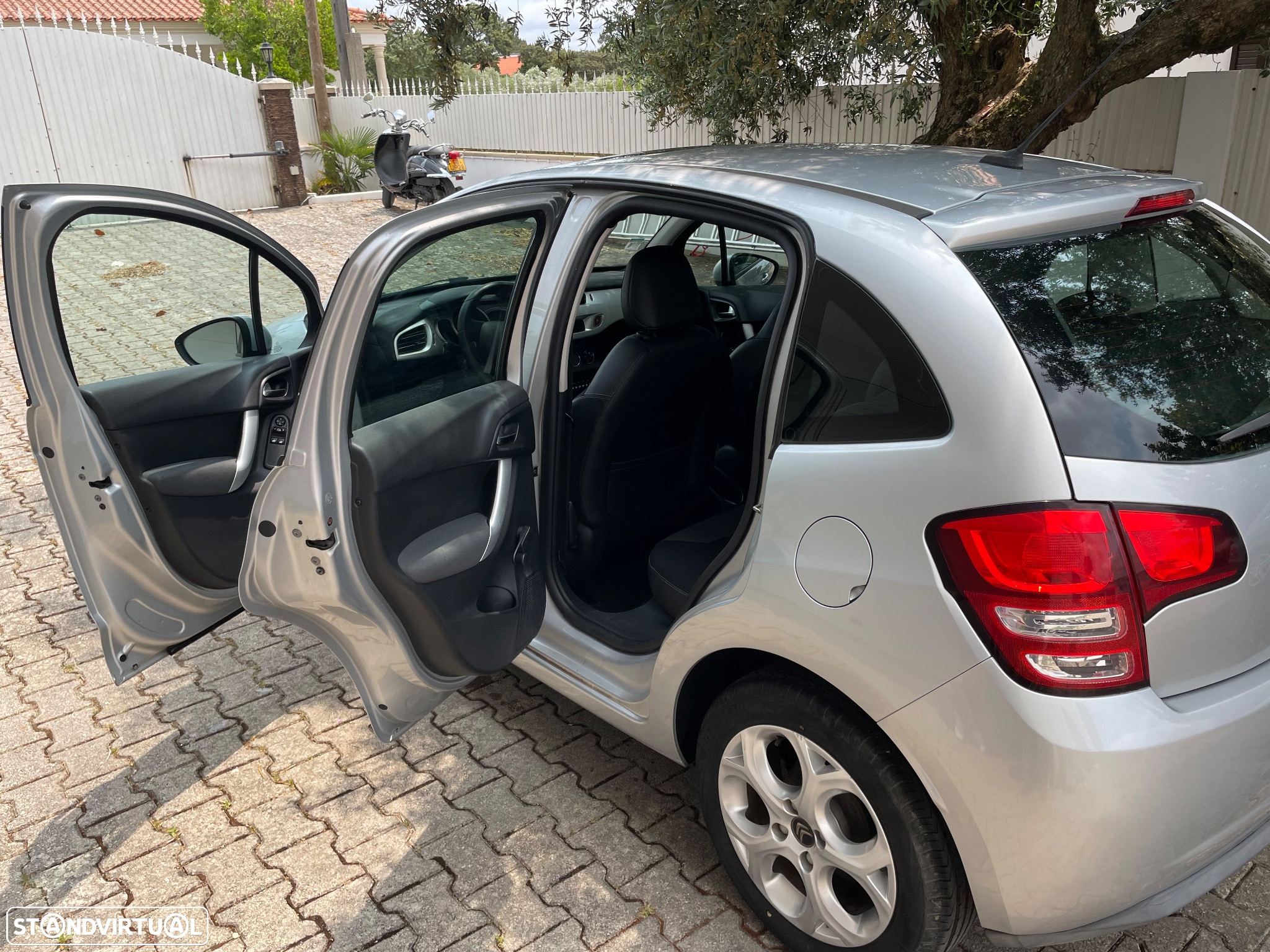 Citroën C3 1.2 PureTech Seduction - 10