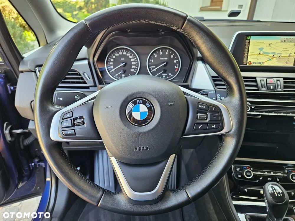 BMW Seria 2 - 16