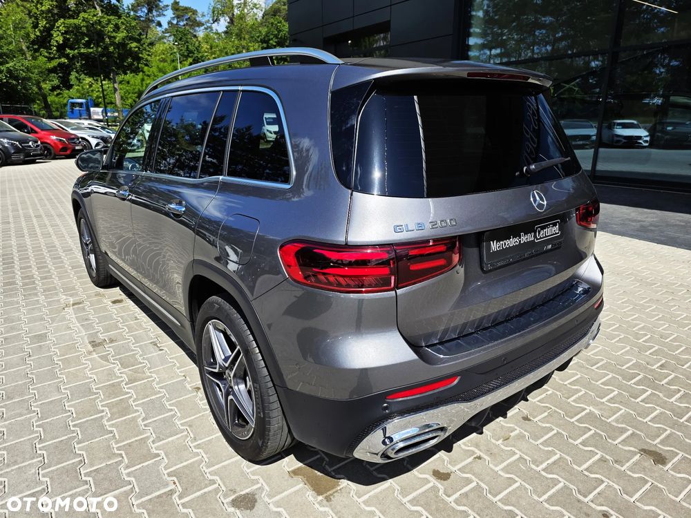 Mercedes-Benz GLB 200 AMG Line 7G-DCT - 8