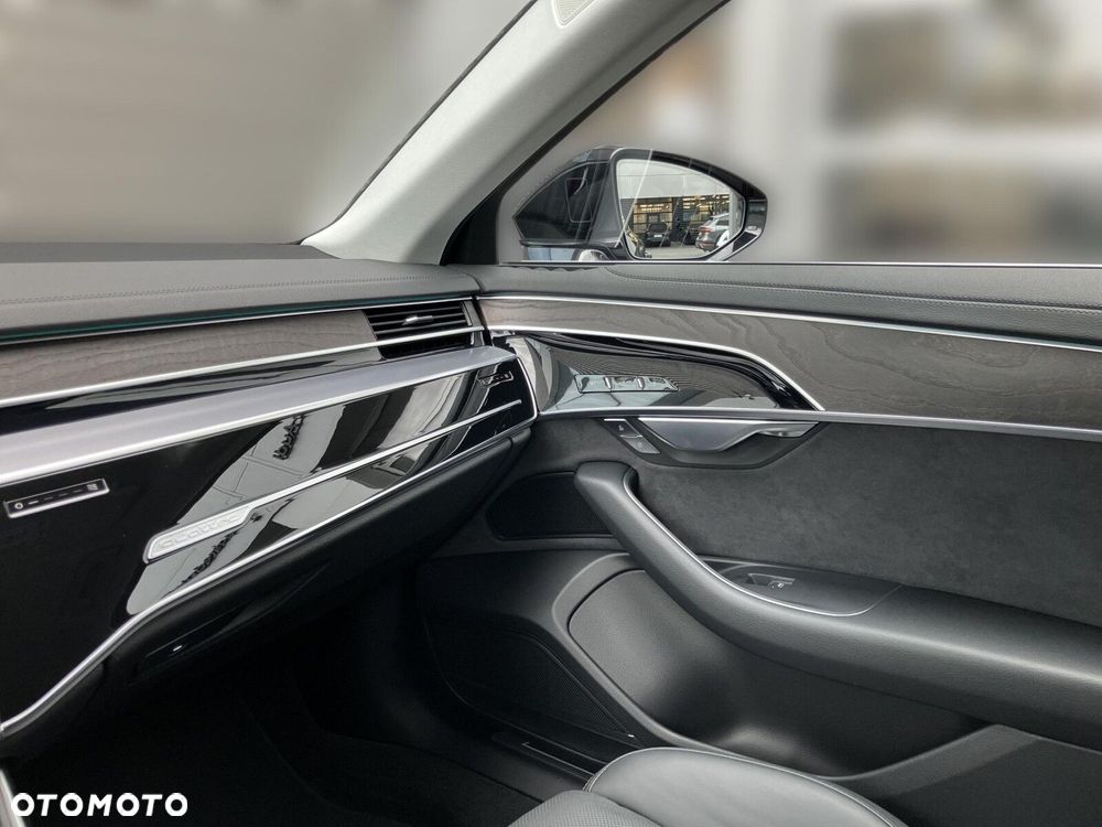 Audi A8 - 33