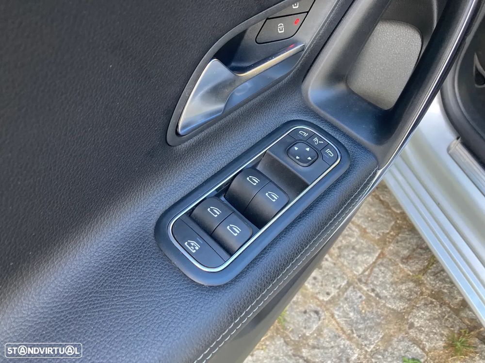 Mercedes-Benz A 180 d Progressive Aut. - 31