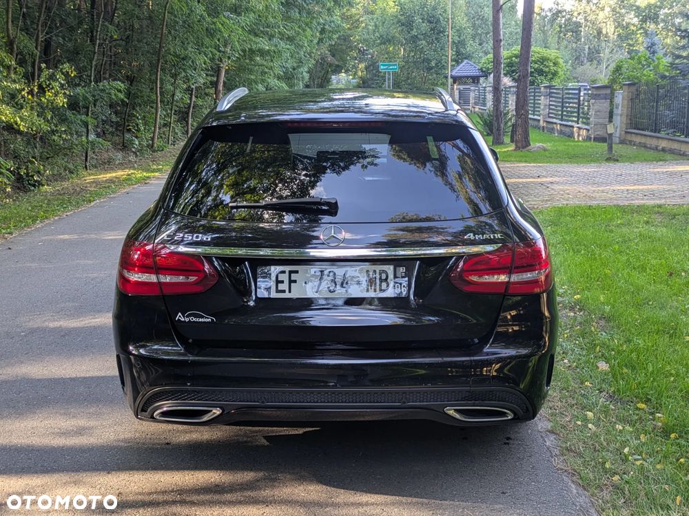 Mercedes-Benz Klasa C 250 d 4Matic 9G-TRONIC AMG Line - 9