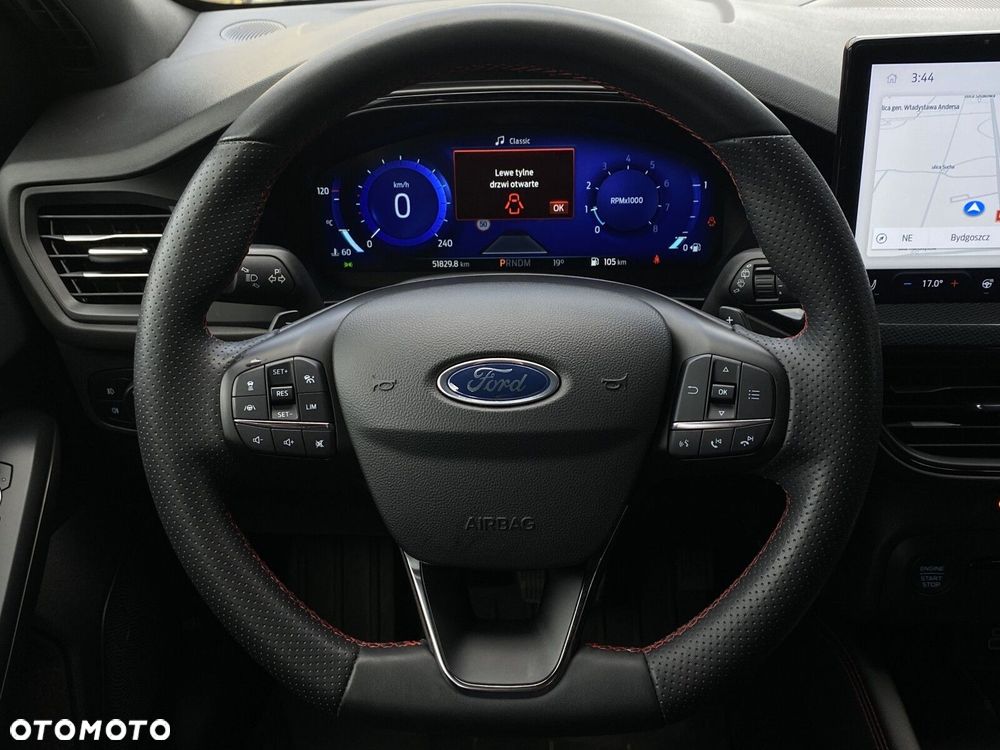 Ford Focus 1.0 EcoBoost mHEV ST-Line X - 14