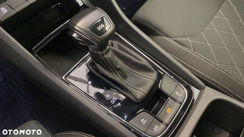 Skoda Karoq 1.5 TSI ACT 4x2 Sportline DSG - 21