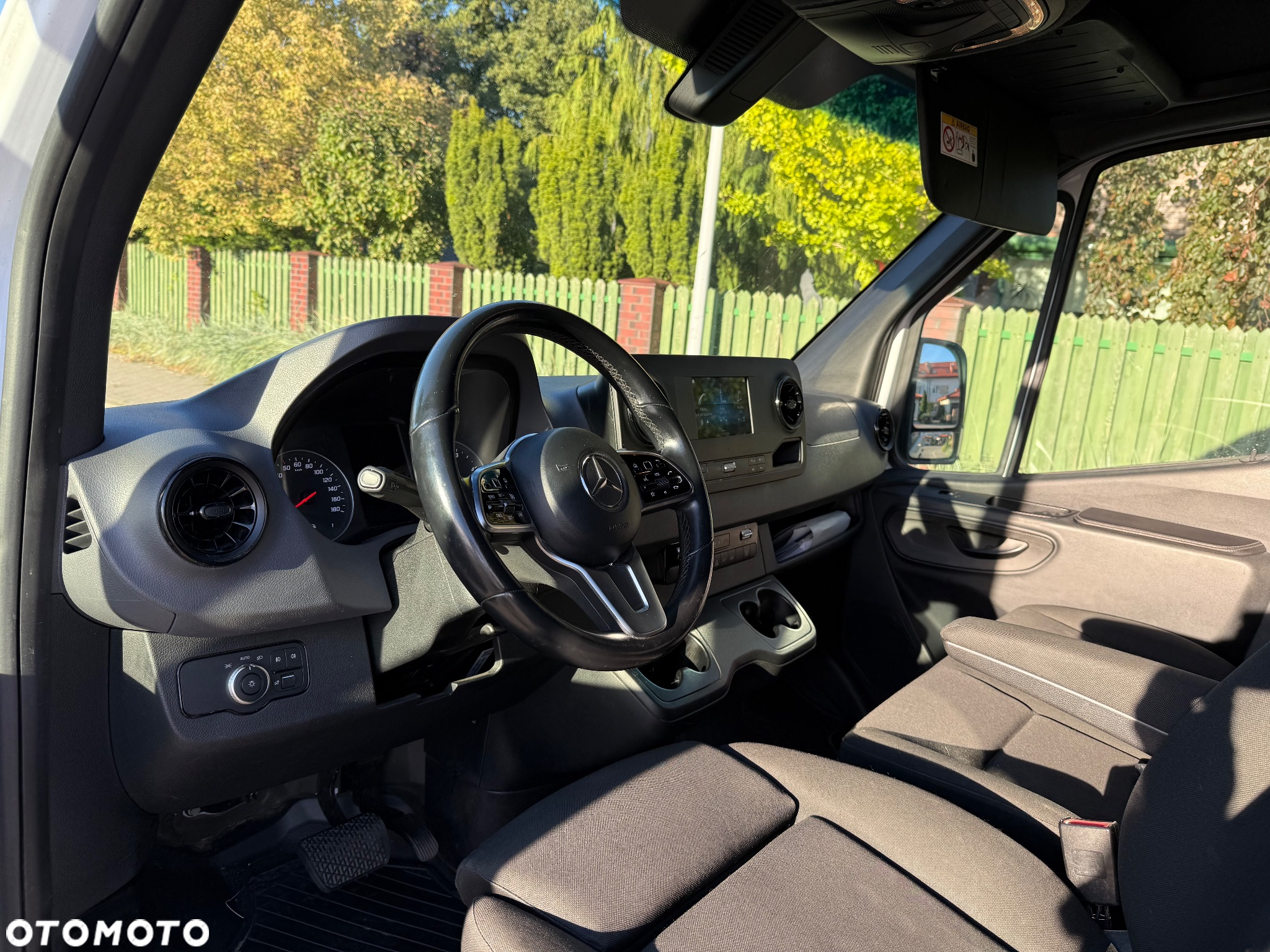 Mercedes-Benz Sprinter 317 - 16