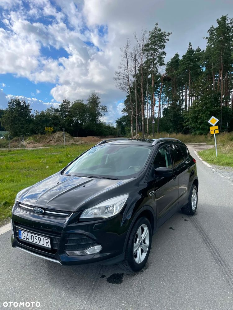 Ford Kuga - 1