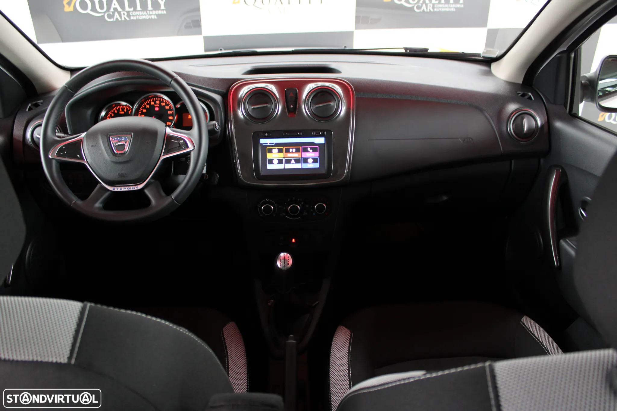 Dacia Sandero 0.9 TCe Stepway Bi-Fuel - 12