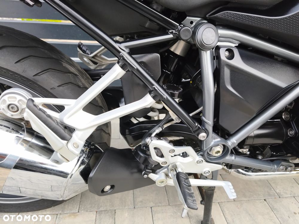 BMW RS - 28