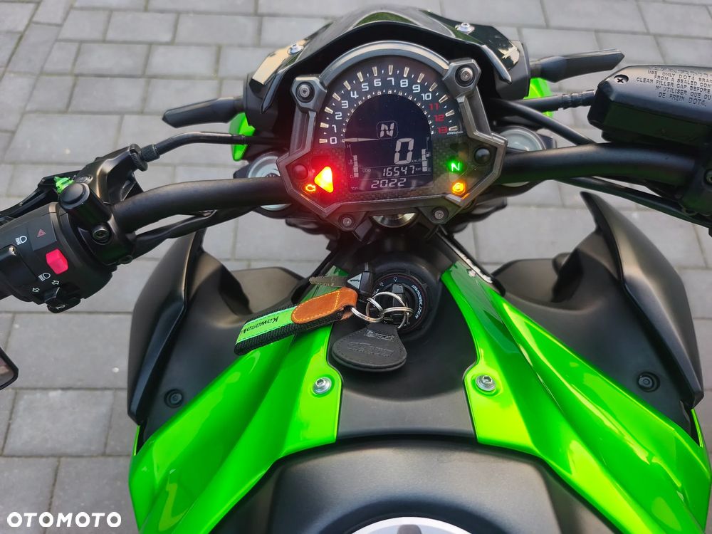 Kawasaki Z 900 - 25