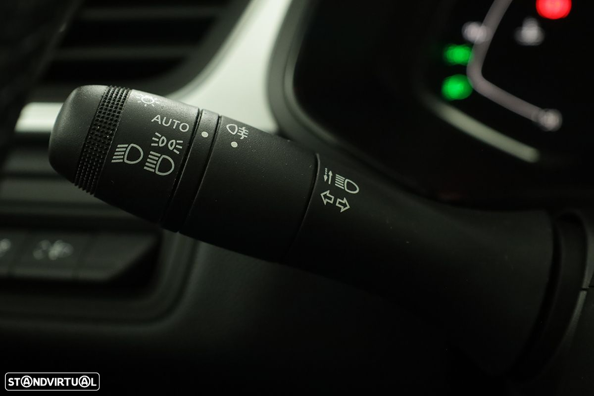 Renault Captur 1.0 TCe Techno Bi-Fuel - 18