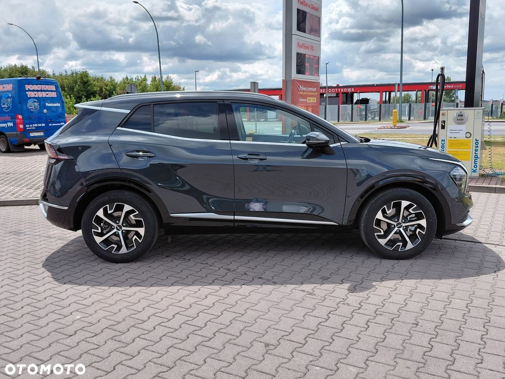 Kia Sportage 1.6 T-GDI HEV Business Line 2WD - 6