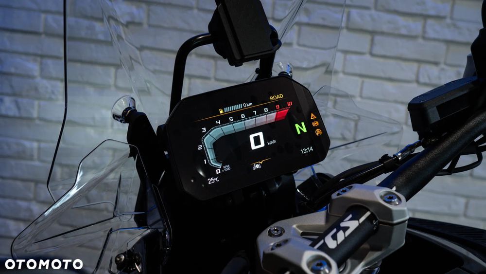 BMW R - 9