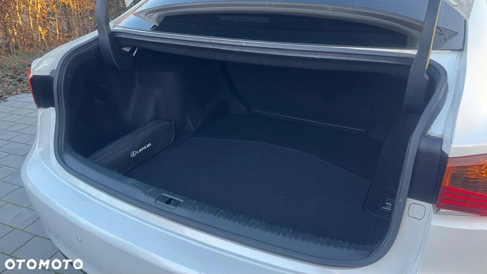 Lexus IS 200t / 300 Elegance - 5